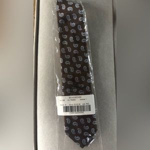 NEW Brooks Brothers Brown Patterned Tie